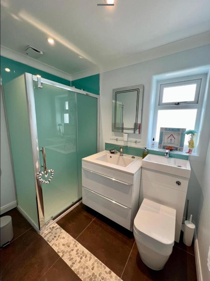 Seaspot Is A 1 Bed Annex Ground Floor Apartment At Stunning Broadsands Beach Nr Brixham! Churston Ferrers Екстериор снимка